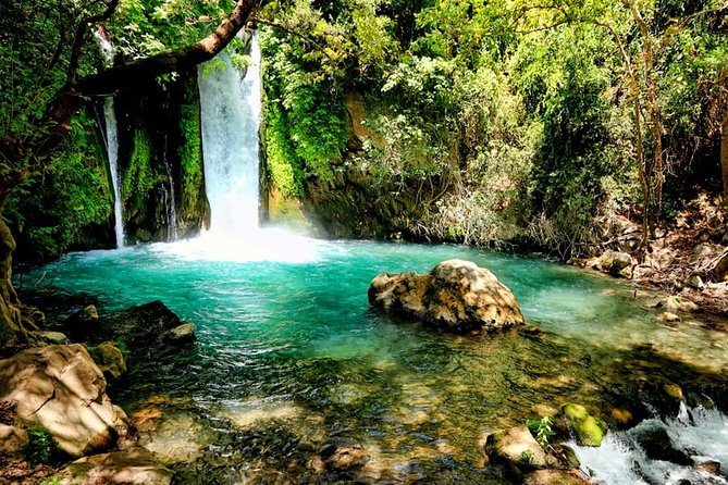 2-Day Northern Israel Tour from Tel Aviv: Golan Heights, Nazareth and the Sea of Galilee - Day 1 morning: Jordan Valley views, the Sea of Galilee shore, then Katzrin