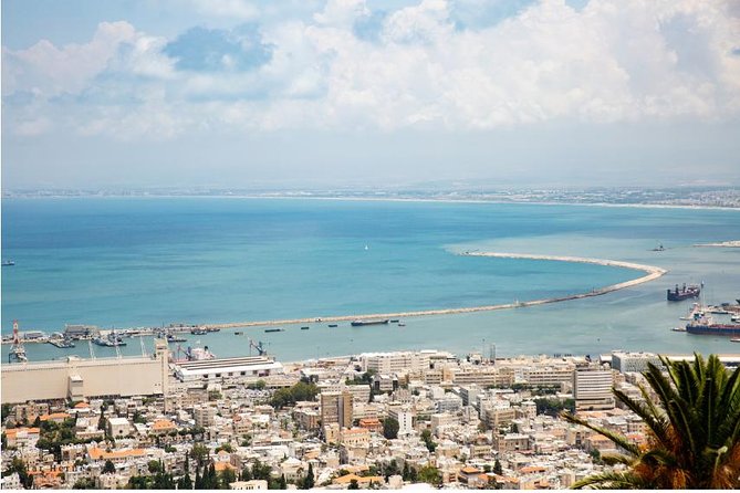 Along the Coastline:Caesarea, Haifa and Acre (Akko) - What the private format changes for you