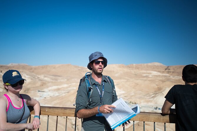 Best seller! Jerusalem old city four quarters tour - Stop 3: Western Wall for a shorter, meaningful stop