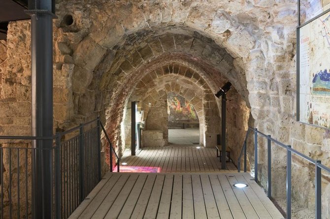 Caesarea, Haifa , Acre - Tiny group from Tel aviv - The guide factor: why Avi’s style changes the whole day
