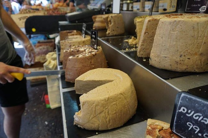 Carmel Market Tasting Tour - Food tastings as a shortcut to your next meals