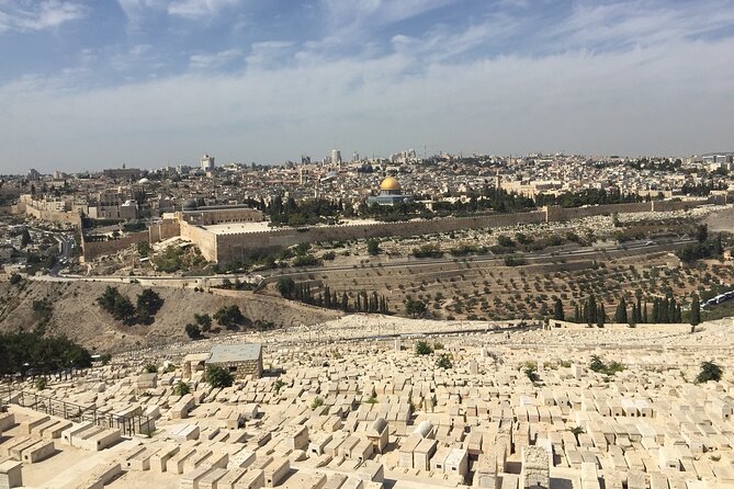 Day Tour Cruises Ashdod Port Jerusalem & Dead Sea or Bethlehem - Church of the Holy Sepulchre: where the story concentrates