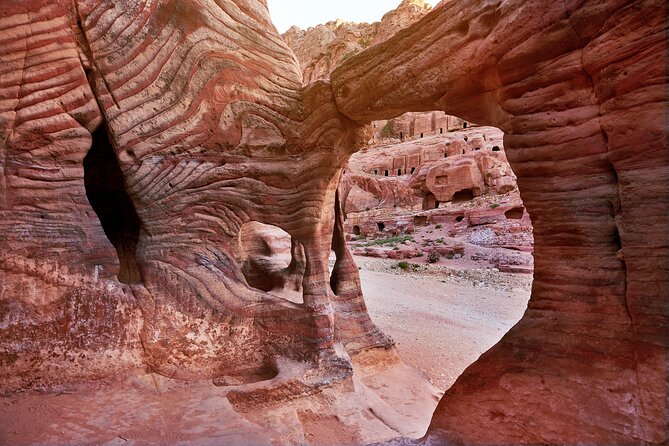 Day tour to Petra from Jerusalem - Should you book this day tour from Jerusalem to Petra?