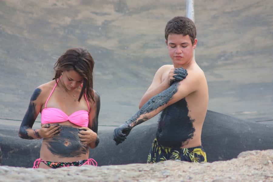 Dead Sea Full-Day Trip from Tel Aviv - Leaving Tel Aviv with pickup and an air-conditioned coach