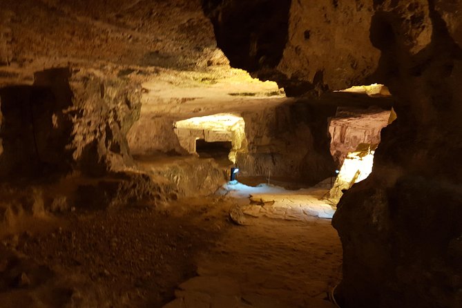 Discover the Secrets of the Underground Jerusalem with a private tour - City of David National Park: underground passages and a spring tied to King David times