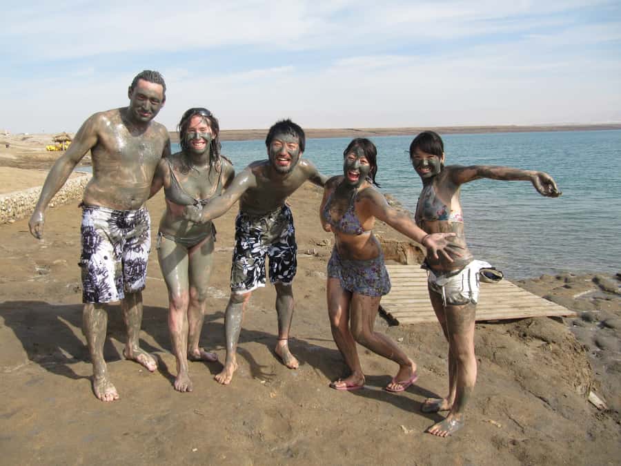 From Jerusalem: Dead Sea Chill Out Half-Day Trip - Dead Sea Mud at the Private Beach: How to Get the Full Effect