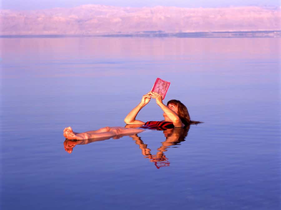 From Jerusalem: Relaxing Dead Sea Spa & Sightseeing Day Tour - The ride down from Jerusalem: comfort and time to settle in