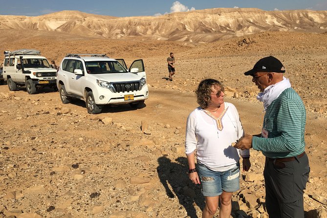 GoKEDEM Private Negev & Ramon Crater Adventure From Tel Aviv With Bedouin Feast - Starting From Tel Aviv: A 7:00 am Desert Escape