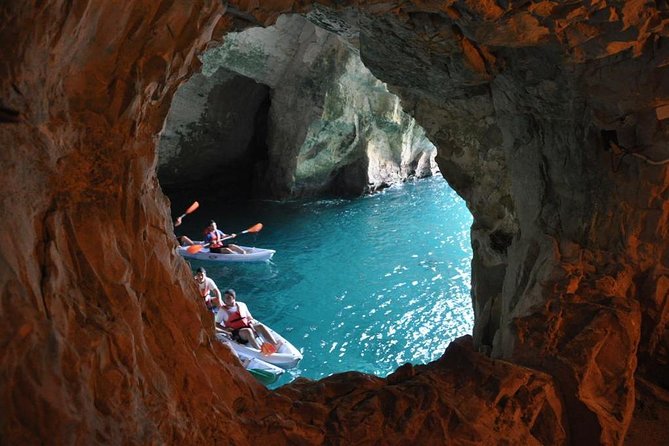 Haifa Acre and Rosh Ha-Nikra Private Tour from Tel Aviv - Stop 3: Rosh Ha-Nikra Under Sea Grottos