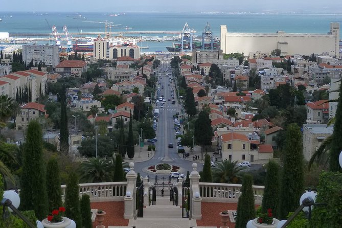 Haifa Highlights Private Tour - Downtown Haifa and Graffiti: Quick, Street-Level, and Fun