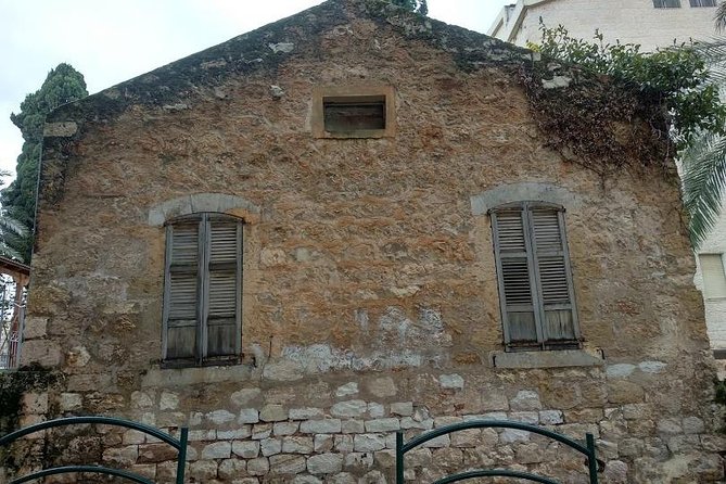 Haifa's specials spots - German Colony streets and house stories from around 150 years ago