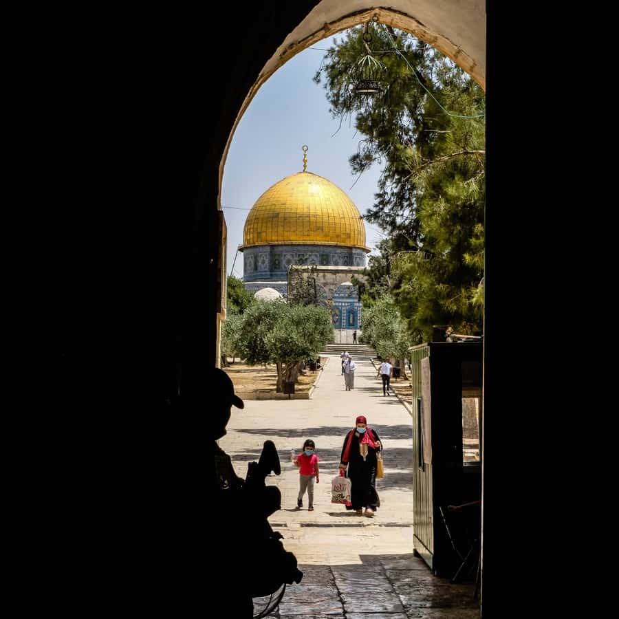 Jerusalem: 3–Hour Old City Tour in French - Islamic-era Jerusalem: seeing devotion in an ongoing city