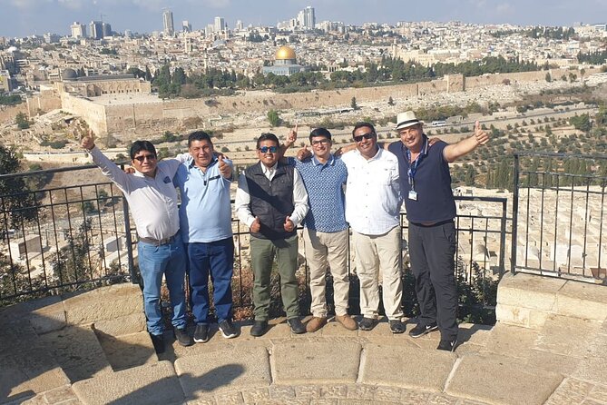 jerusalem classic tour - Via Dolorosa for an hour, following the route with commentary