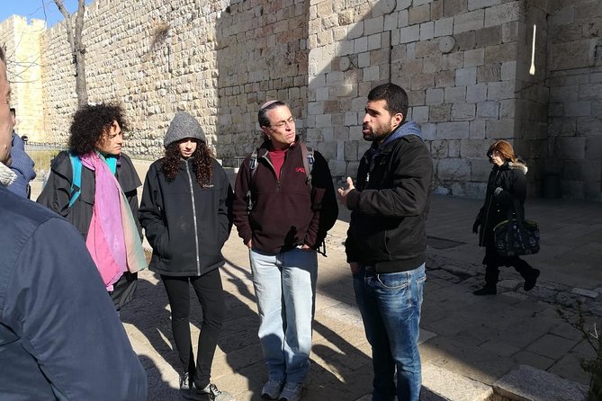 Jerusalem: Dual Narrative Tour - Church of the Holy Sepulchre: the same site, different meanings