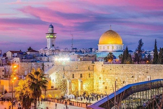 Jerusalem Old City -private tour - How a private Old City tour stays human-sized