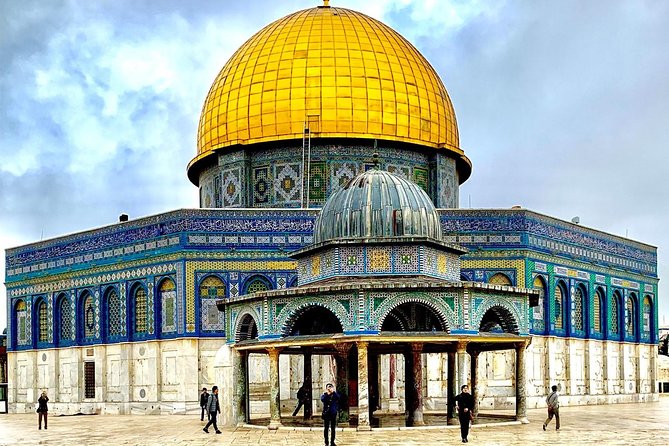 Jerusalem: The Center of the Universe - Walk the "Holy City" with GaryTheGuide - Temple Mount to the Church of the Holy Sepulchre: the flow that makes sense