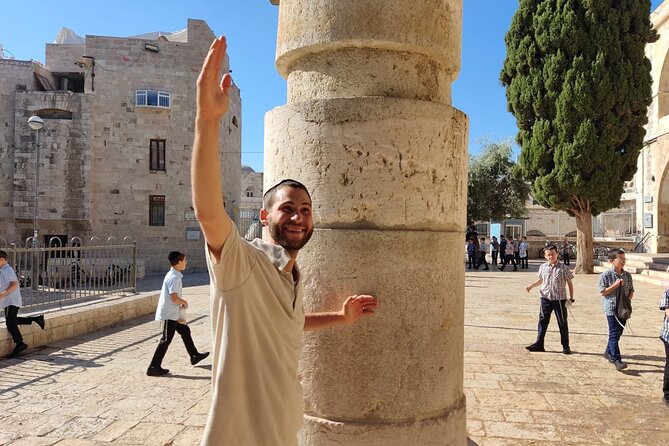 Magical Walking Tour in Old City of Jerusalem - The Hurva Synagogue stop: a story you can see