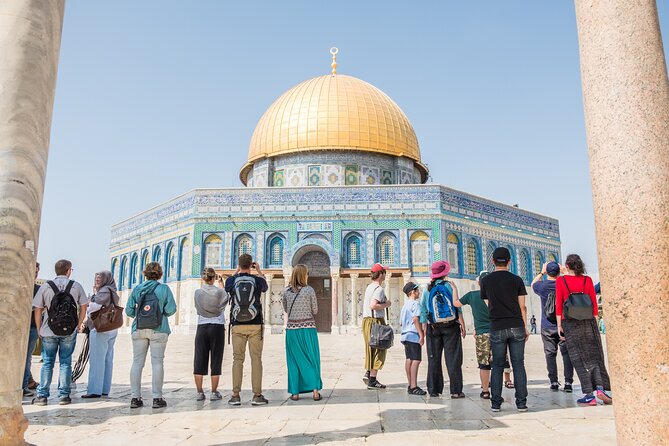 Old City of Jerusalem Guided Walking Tour - Where You Start: Omar Ben el-Khatab St and the “Find Your People” Moment