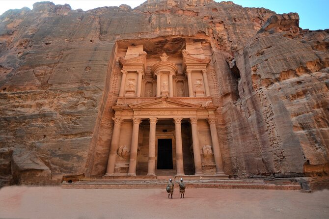 Petra 1-Day Tour from Tel Aviv with FREE Authentic Lunch - The Bus Ride From Tel Aviv to the Eilat Area: Long Hours, Realistic Expectations