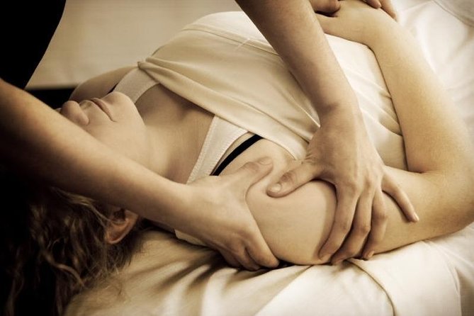 Private Couple Massage workshop - Should you book it? My practical take