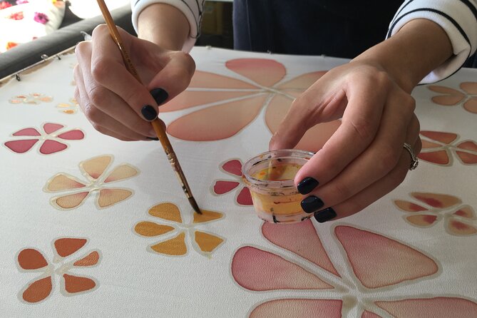 Private Silk Painting Workshop in Jerusalem - Create a scarf - - What you make at the end: a wearable piece, not just a craft night