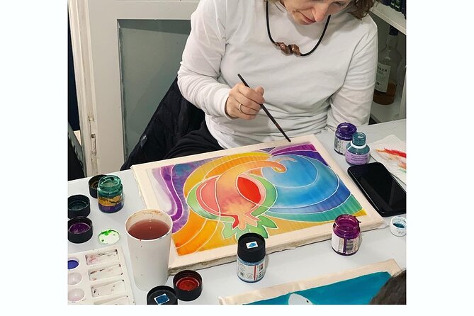 Private Silk Wall Hanging Painting Workshop in Jerusalem - The planning step: choosing your pattern before you arrive