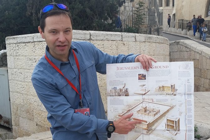 Private Tour: Highlights of Jerusalem - Muslim Quarter and the Via Dolorosa: walking the story step by step