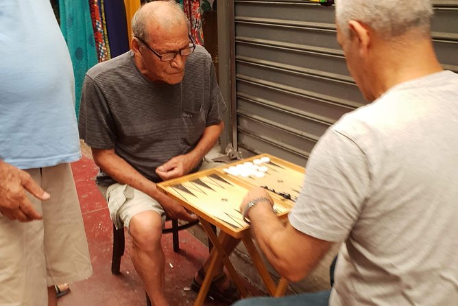Privet walking tour in Tel Aviv-Yafo - Stop 1, Jaffa Flea Market: Souvenirs, Antiques, and Hummus Energy