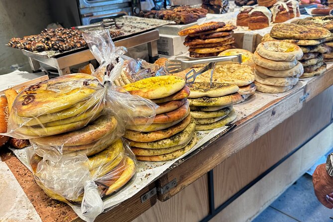 Tel Aviv: Carmel Market Food Tasting Tour “Shuk Hacarmel” - Should you book the Shuk Hacarmel food tasting tour?
