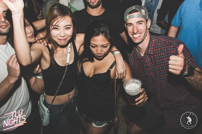 Tel Aviv Pub Crawl - Rothschild Boulevard at 9:30 pm, the easy way to start