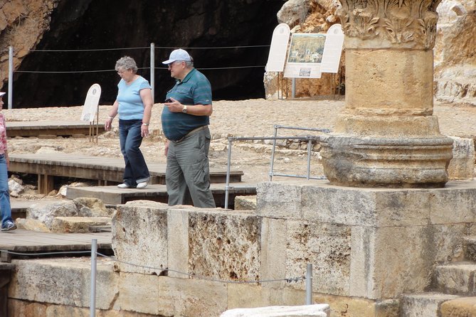 Tel Dan and Baniyas National Parks Private Tour - Tel Dan, Banias, and Nimrod Fortress: a north-day with real connections
