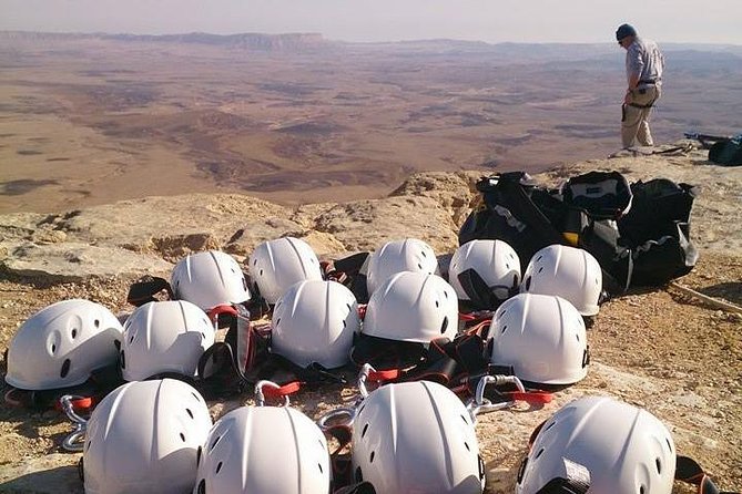 The Ramon Crater and rappelling package tour - an exciting combo tour. - Mitzpe Ramon Visitors Center abseiling: 45 minutes of controlled adrenaline