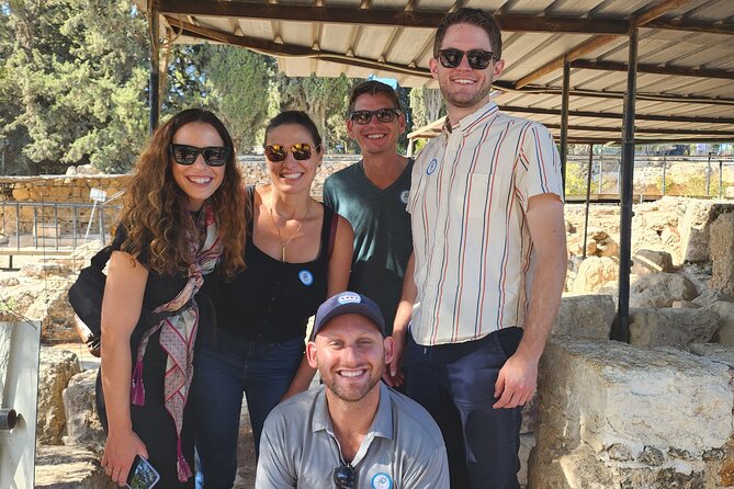 Travel to Bethlehem Half Day Guided Tour from Jerusalem & TelAviv - Church of the Nativity: the one-hour stop you should prep for