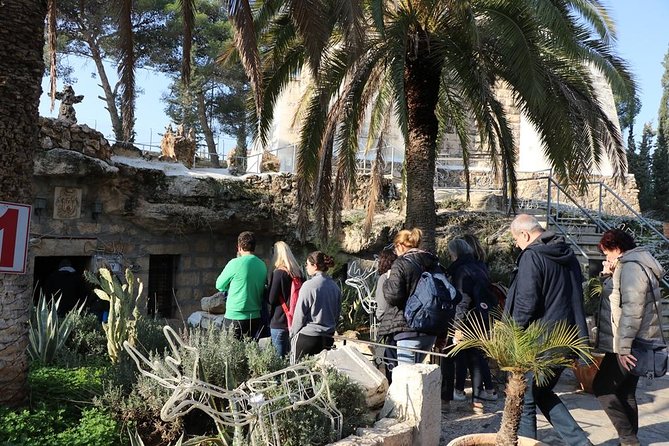 West Bank Tour from Jerusalem and Tel-Aviv - Bethlehem & Jericho - Church of the Nativity: why your guide’s tone and pacing matter
