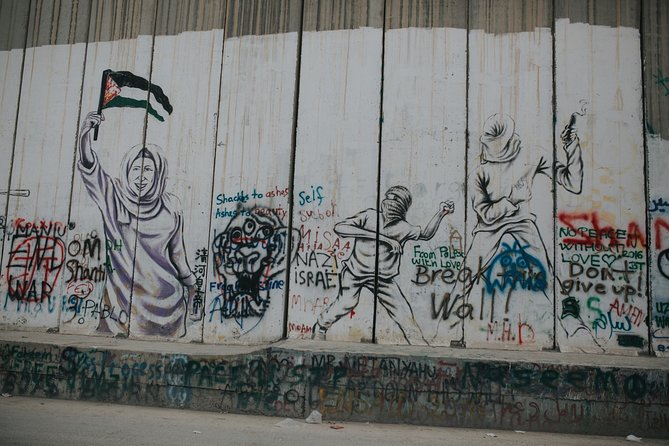 West Bank Tour from Tel Aviv - Food on a Full-Day Tour: Lunch, Dessert Tasting, and What You Get